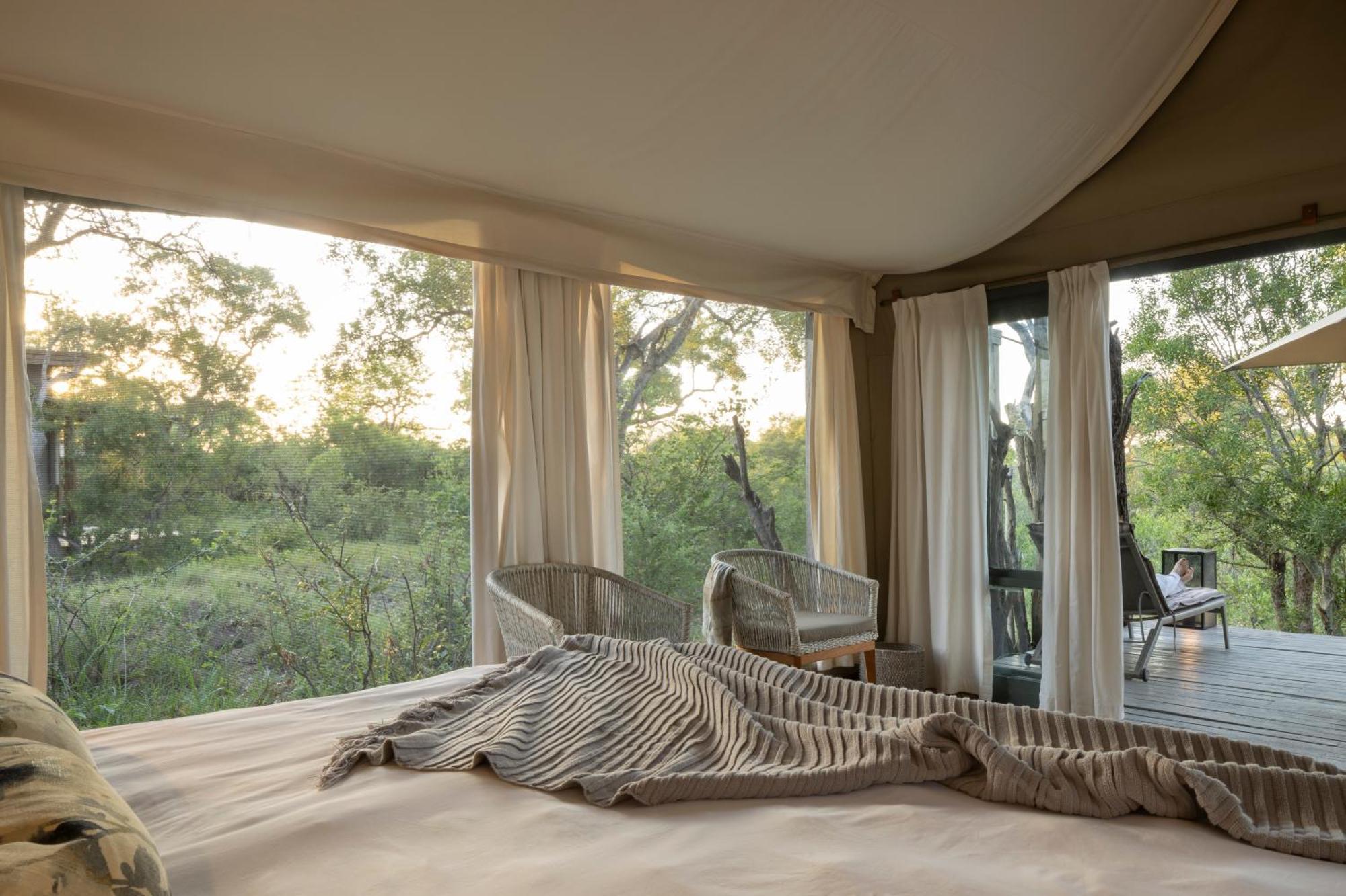 Simbavati River Lodge Timbavati Game Reserve Bagian luar foto