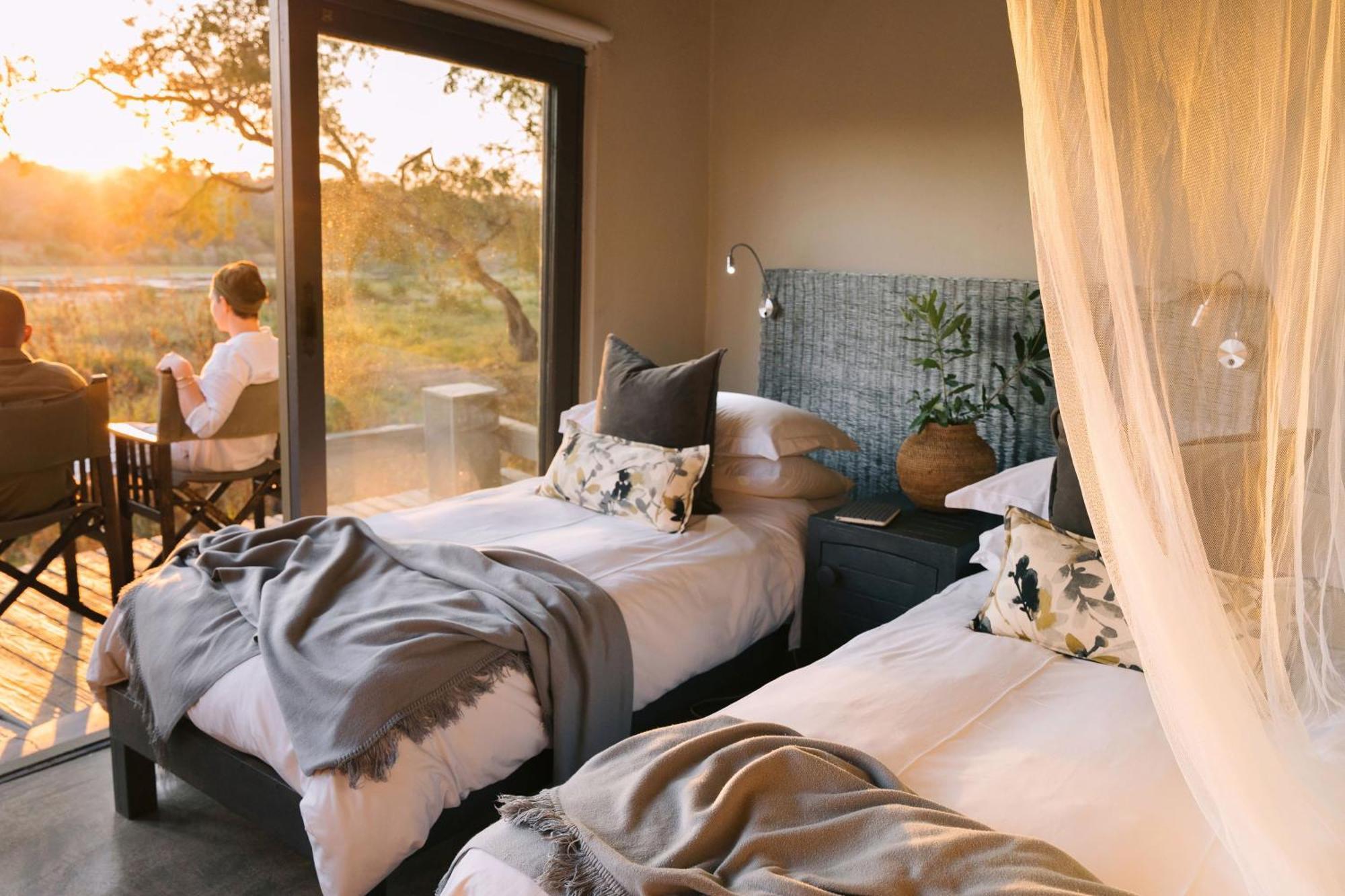 Simbavati River Lodge Timbavati Game Reserve Bagian luar foto